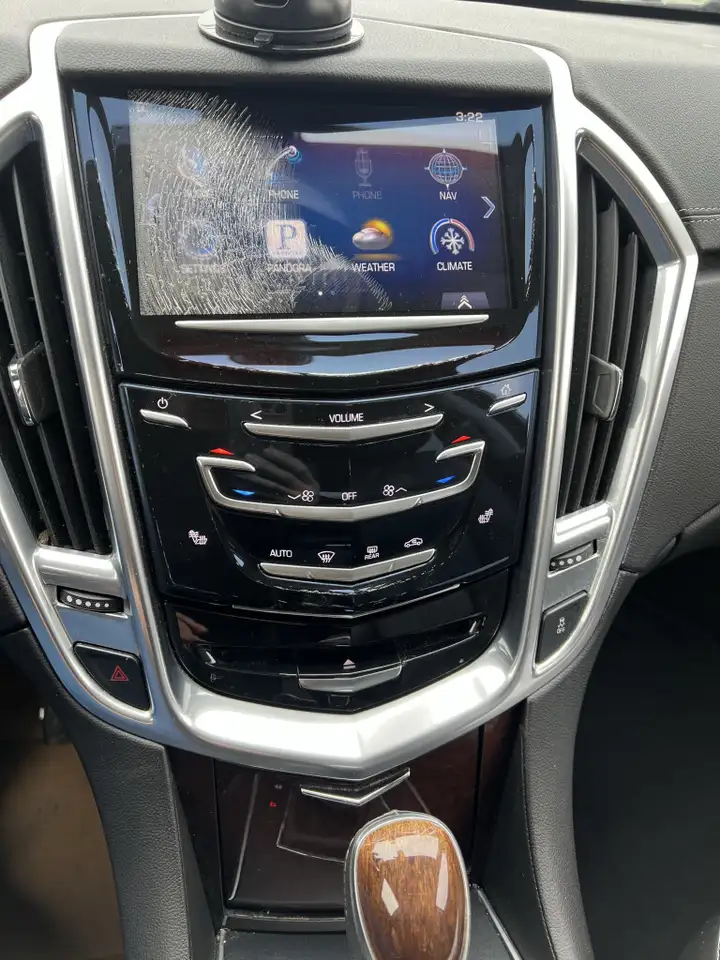 Cadillac SRX снимка Cadillac SRX