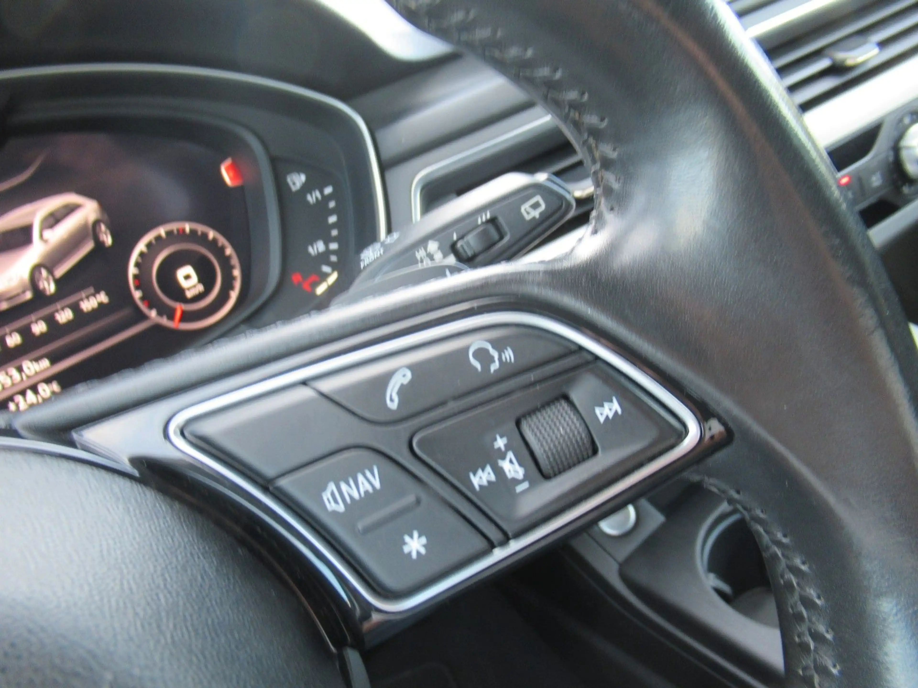 Audi A4 Avant sport — photo 12