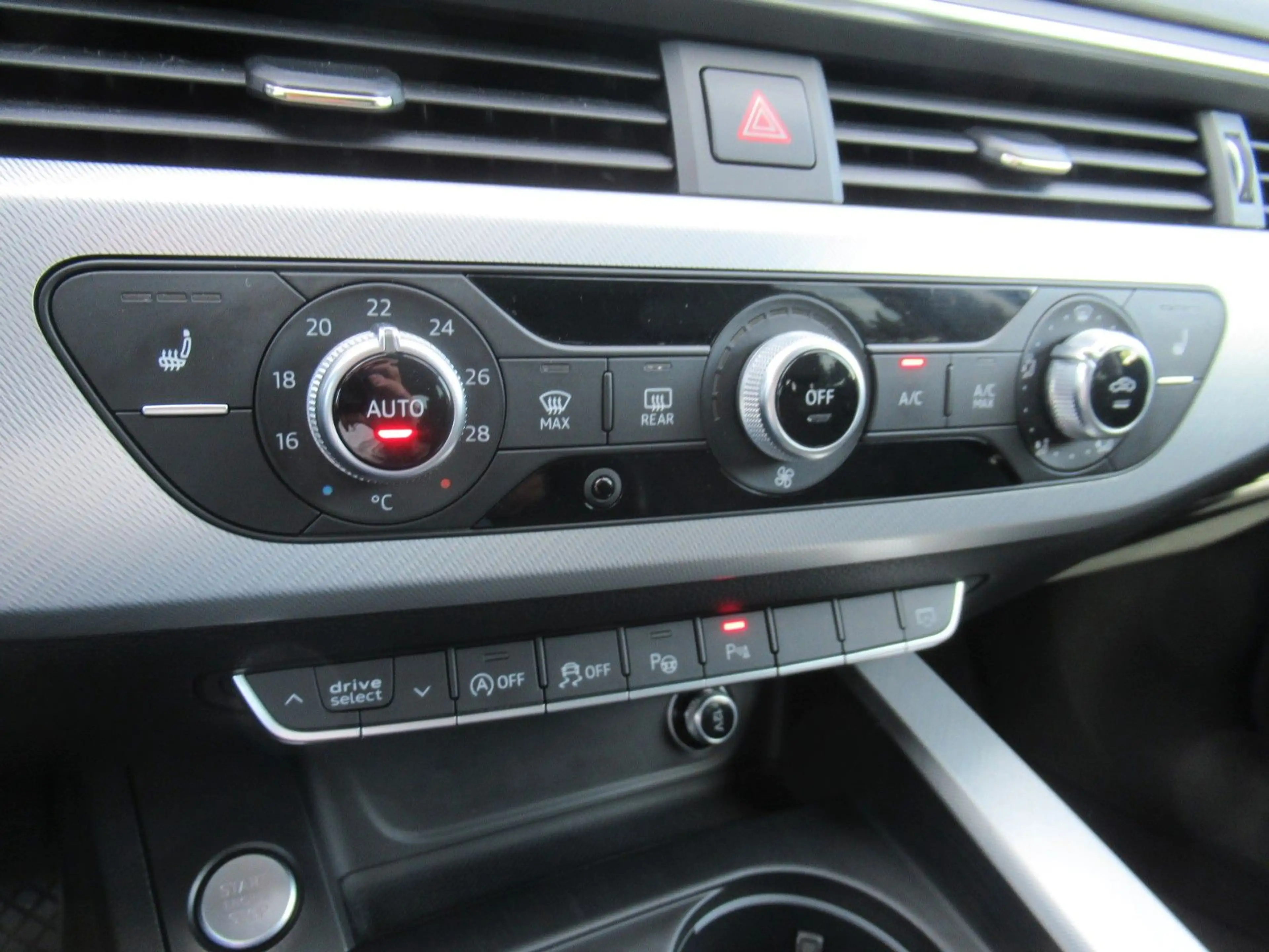 Audi A4 Avant sport — photo 15