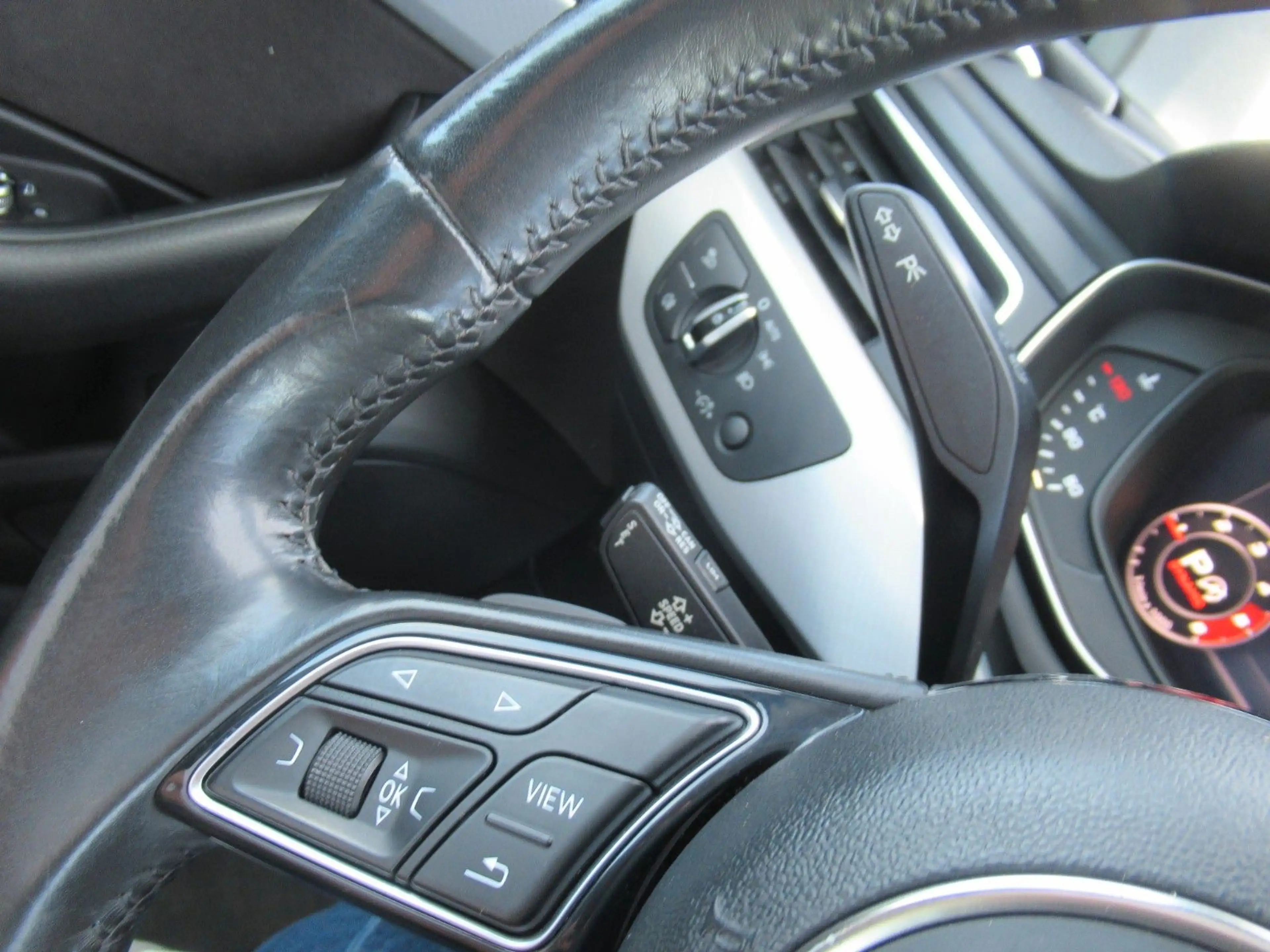 Audi A4 Avant sport — photo 11