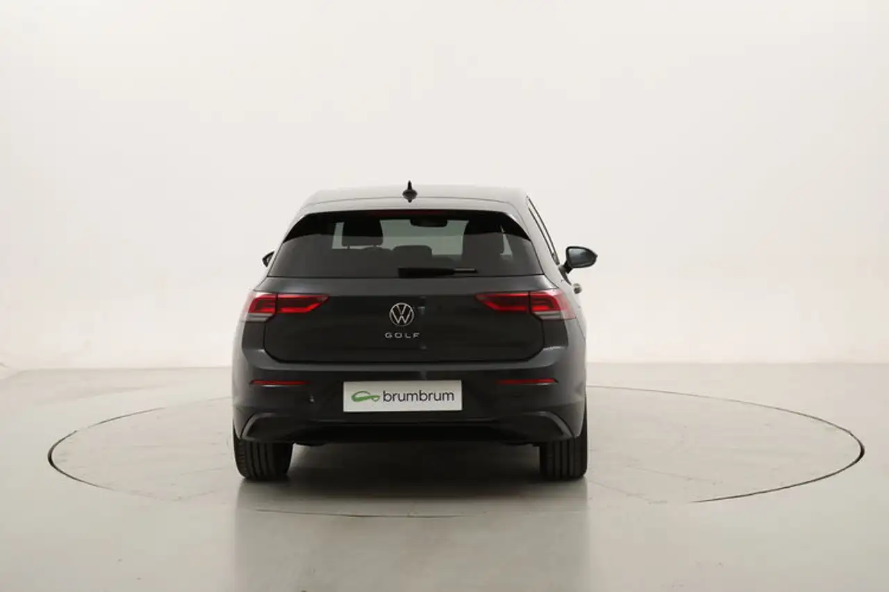 Volkswagen Golf Life 1.0 Benzina 110CV 4