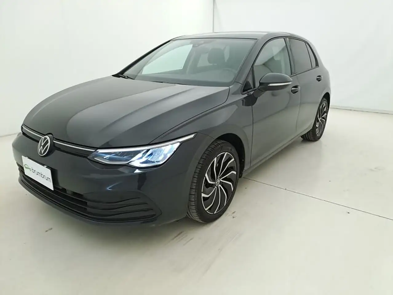 Volkswagen Golf Life 1.0 Benzina 110CV 9
