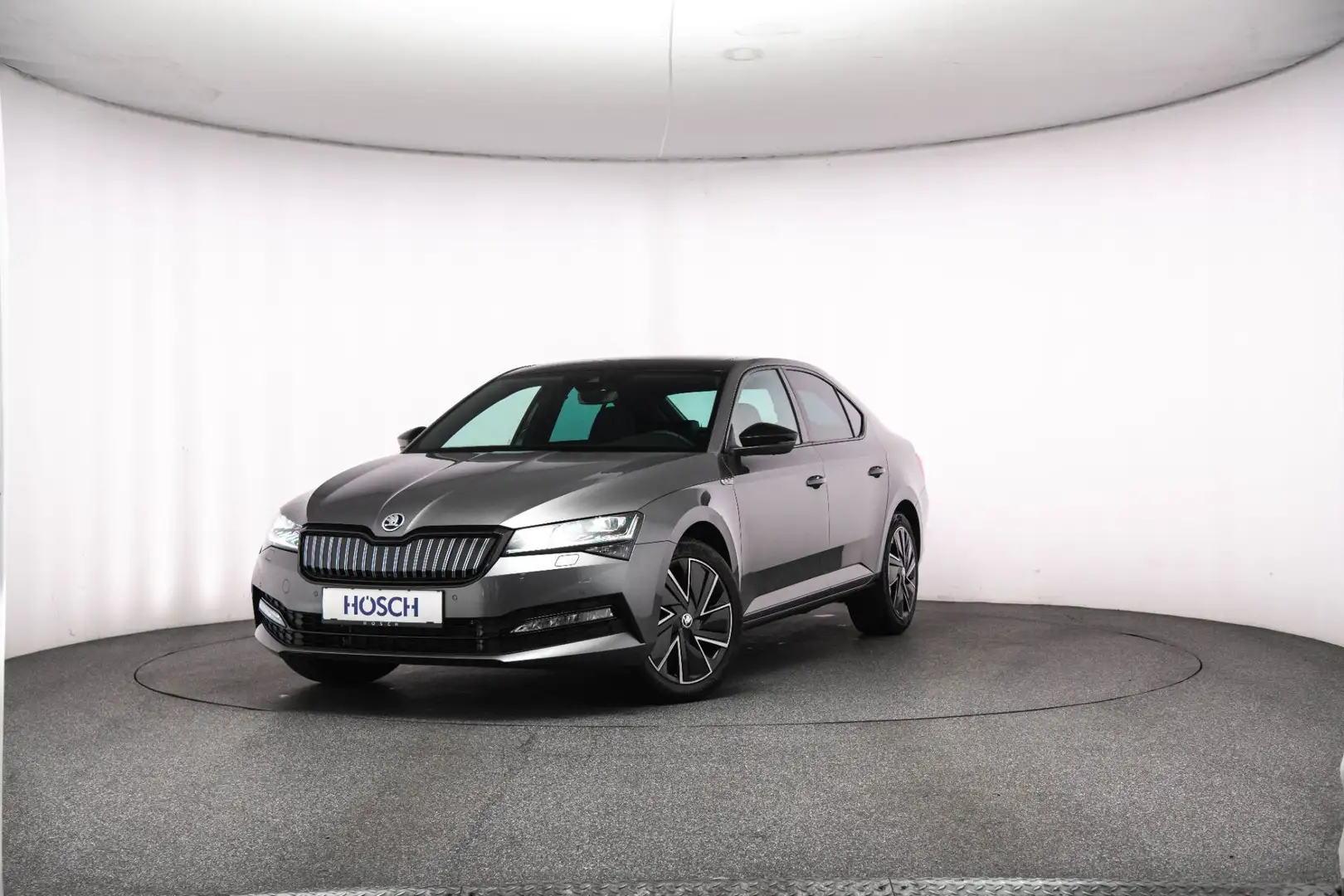 Skoda Superb TSI PHEV Sportline PANO MATRIX 360° +++ Grau - 2