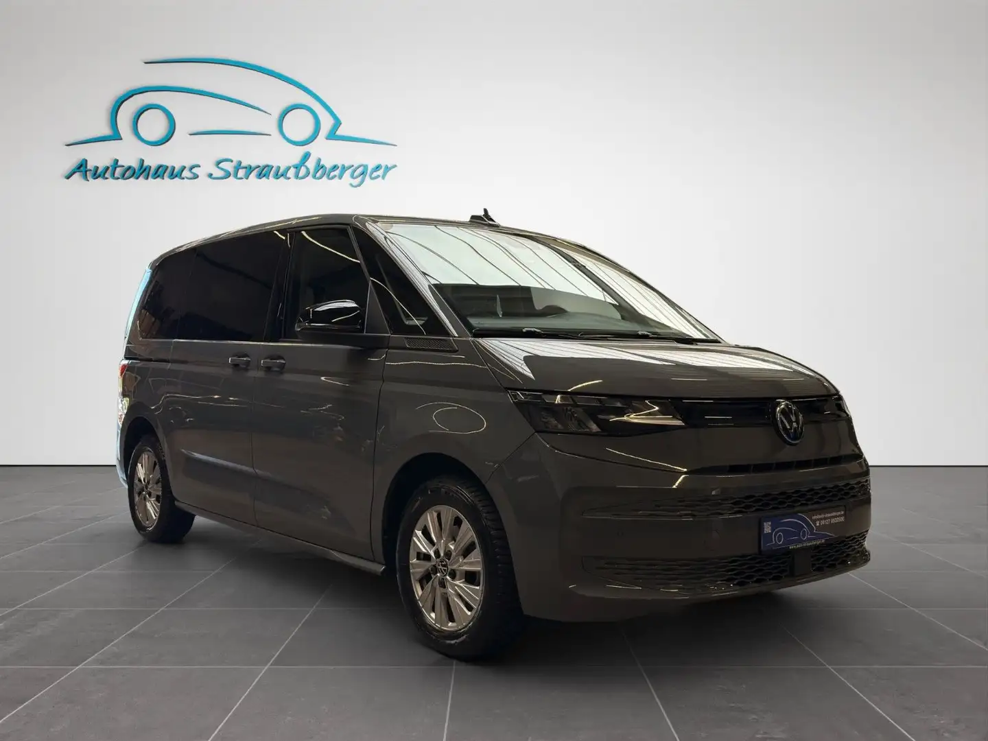 Volkswagen T7 Multivan TDI Basis KR 6-Sitzer AHK RFK 3-Z Grau - 2