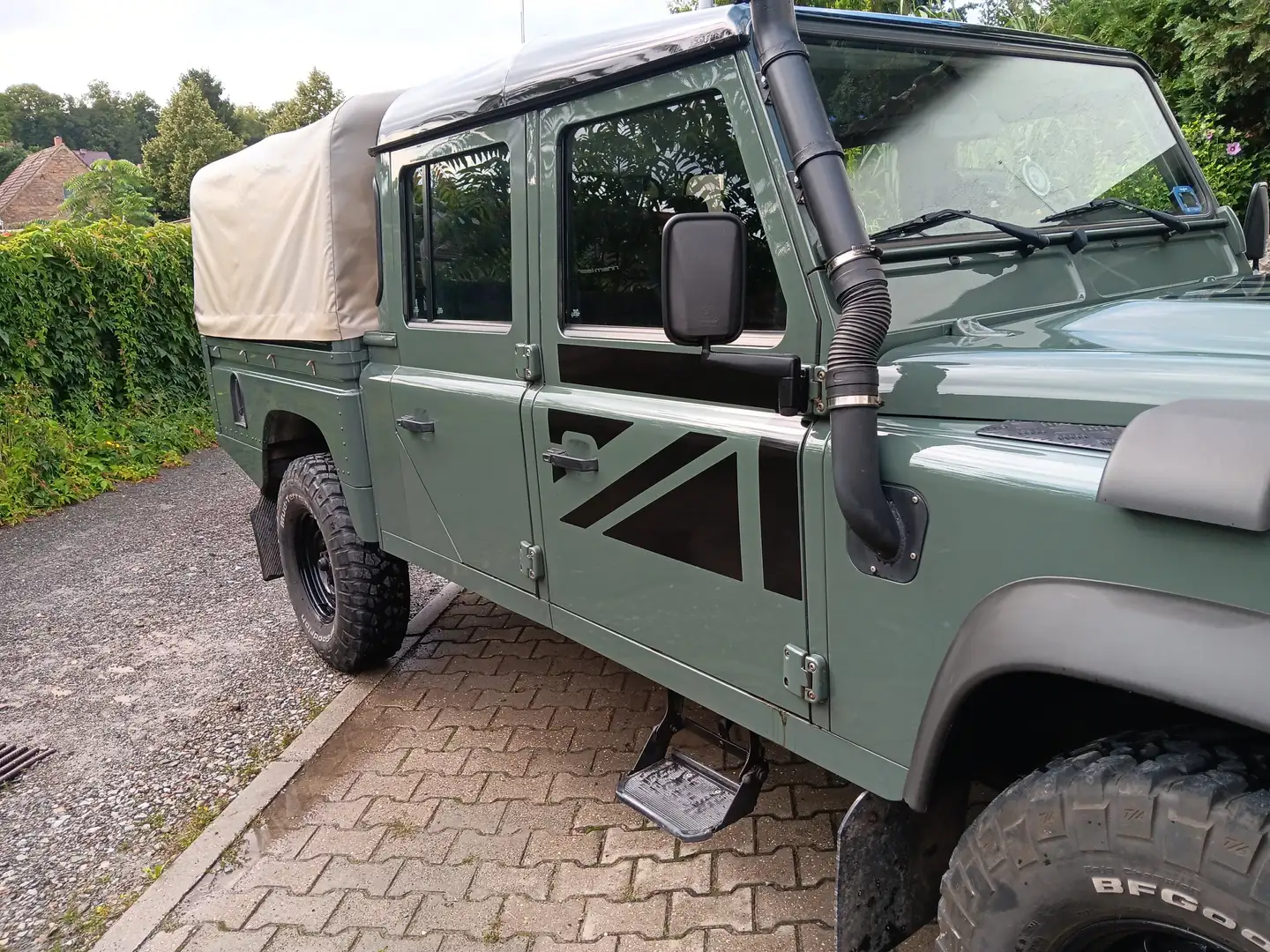 Land Rover Defender LR 130 Crew Cab ,LKW-Zulassung Grün - 2