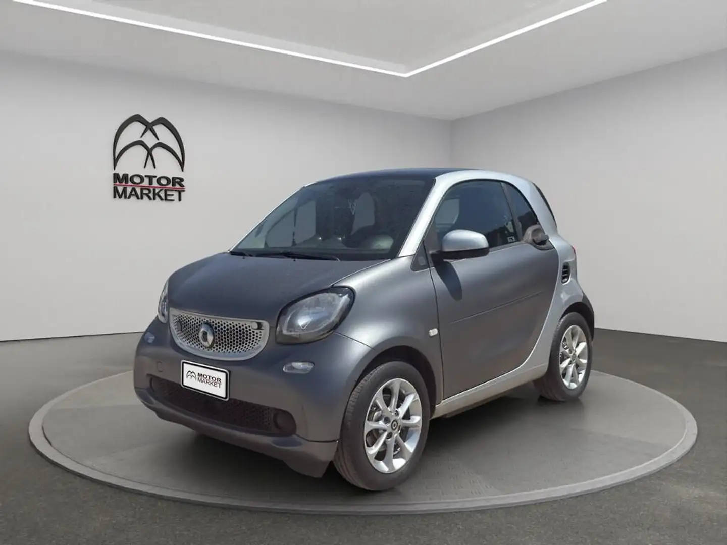 smart forTwo eq Passion my19 Grigio - 1