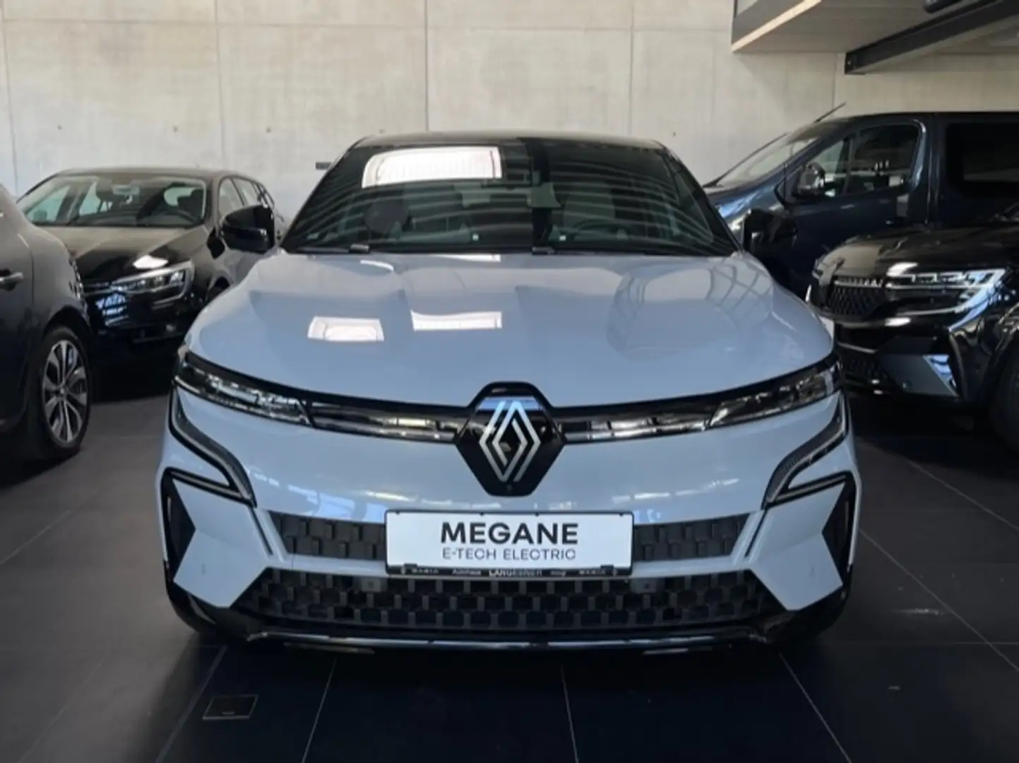 Renault Megane E-Tech Techno EV 60 220 hp Grau - 2