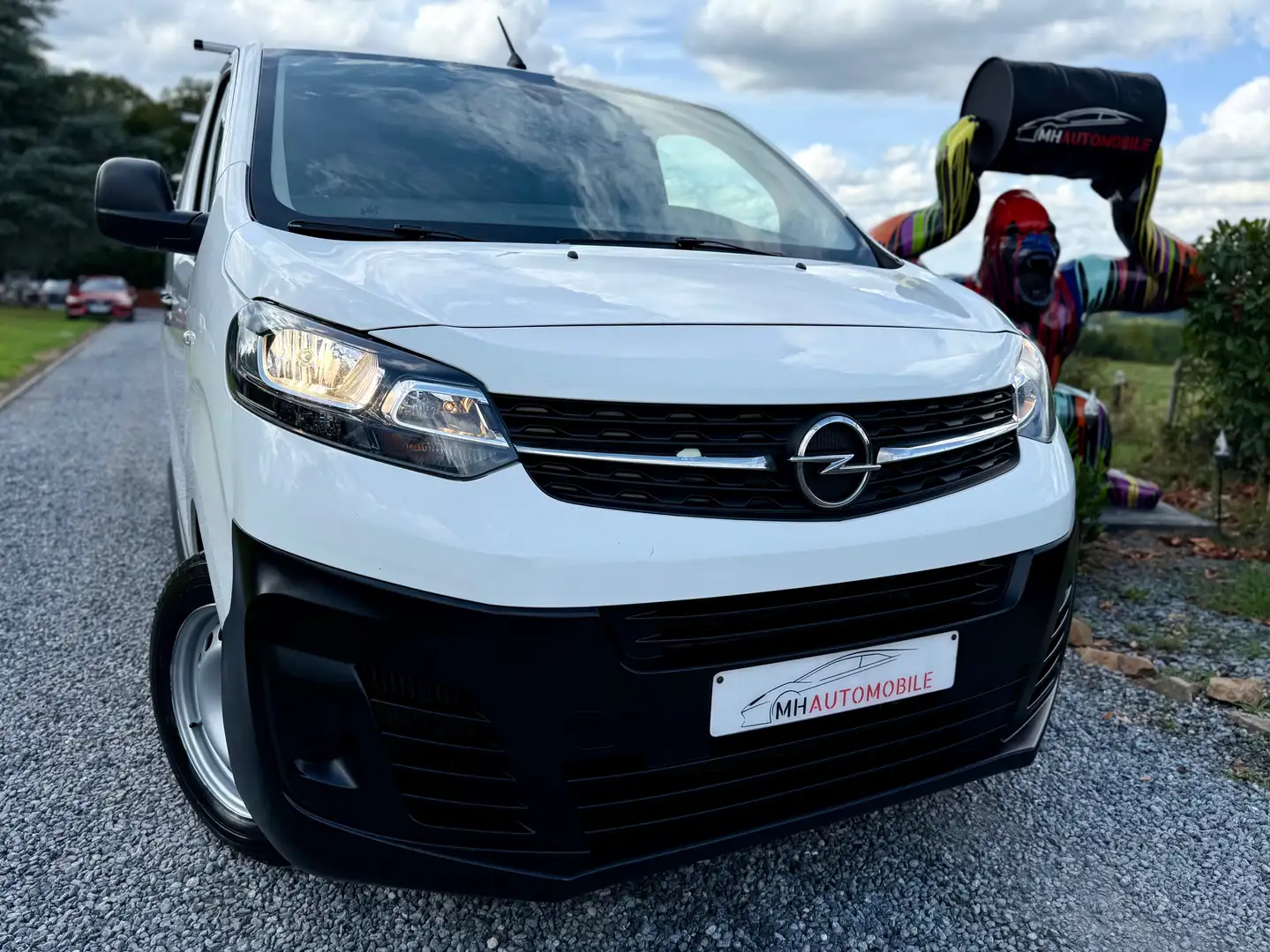 Opel Vivaro 2.0 TD L2H1 Blanc - 1
