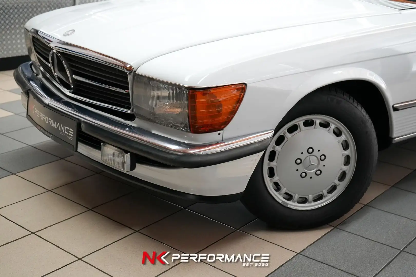 Mercedes-Benz SL 560 Cabrio V8 5,6l/ Weiß-Blau / H-Kennzeichen Alb - 2