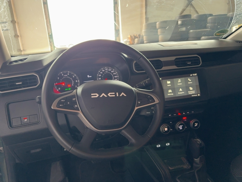 Dacia Duster Journey TCe 150 EDC — photo 14