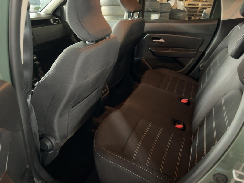 Dacia Duster Journey TCe 150 EDC — photo 9