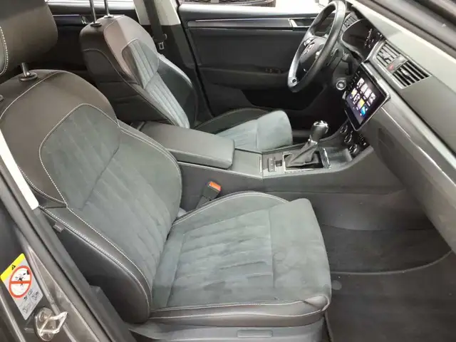 Skoda Superb view 8