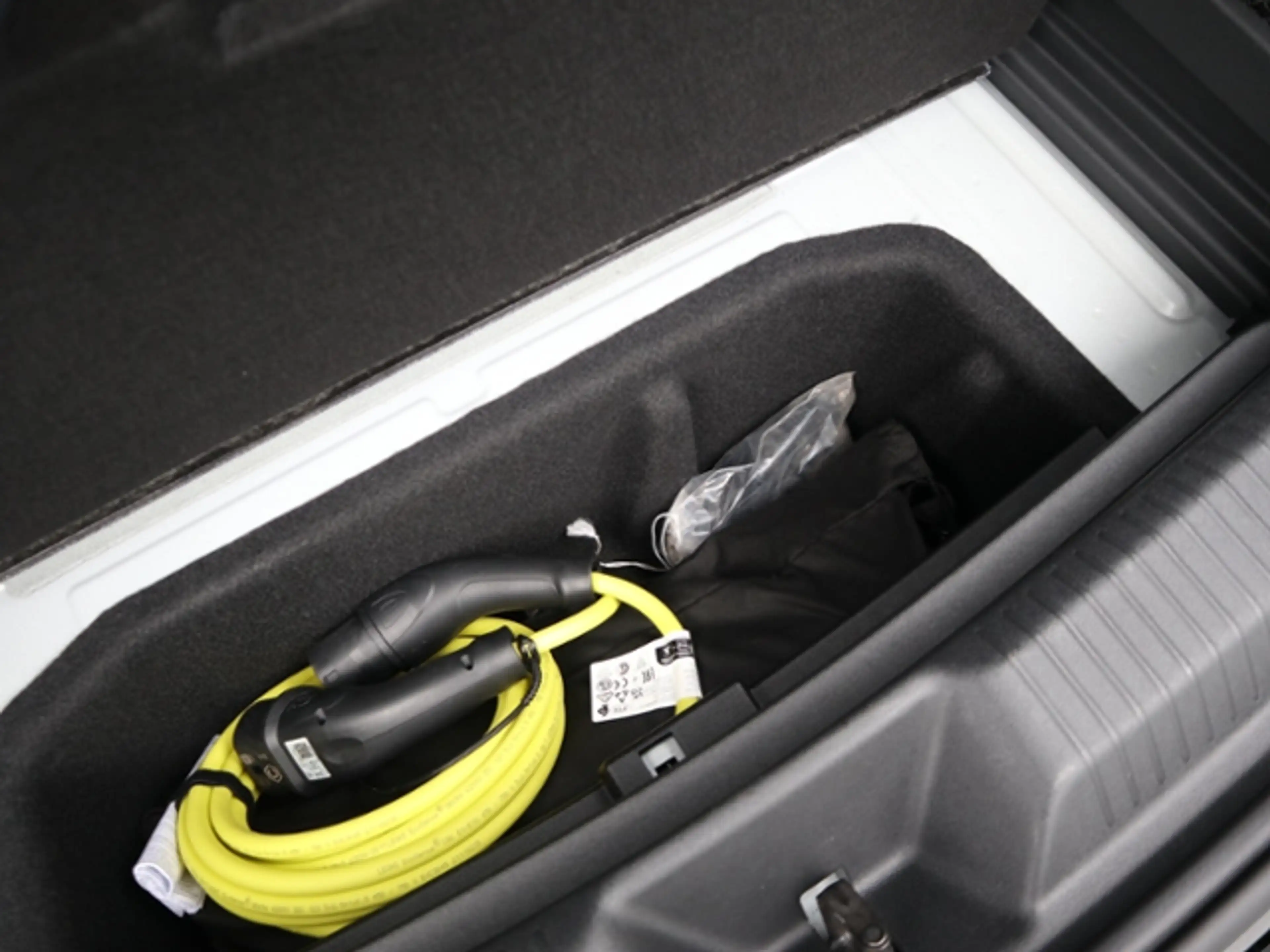Volkswagen ID.4 Pure Performance ACC/APP/NAVI — photo 8