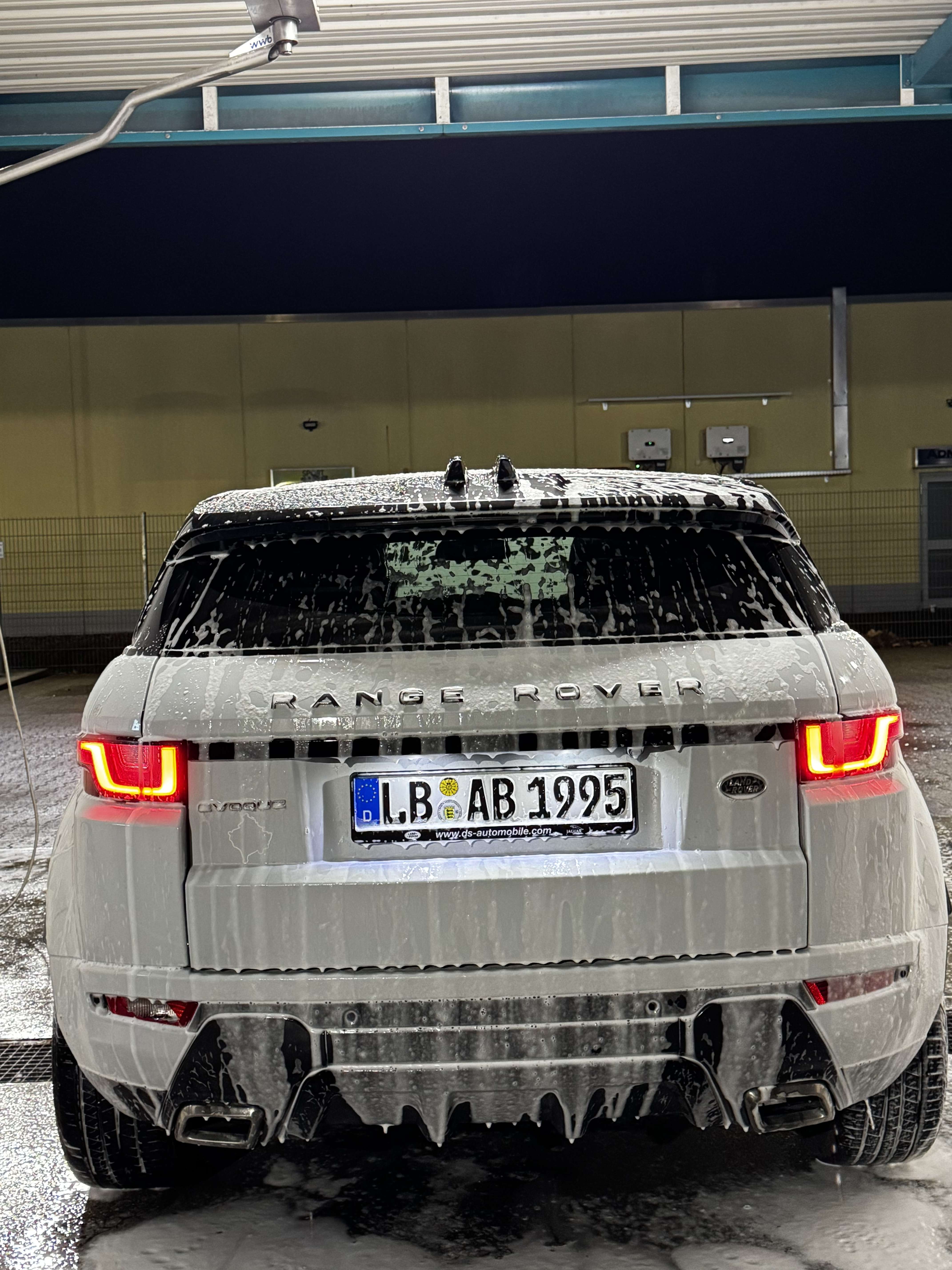 Second hand Land Rover Evoque 2.0