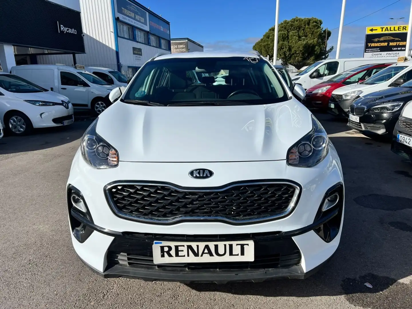 Kia Sportage 1.6 MHEV Business 4x2 136 Blanco - 2