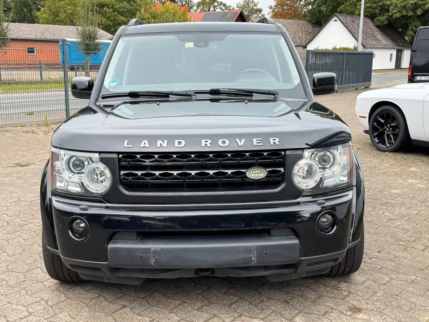 Land Rover Discovery 4 SDV6 HSE Schwarz - 2