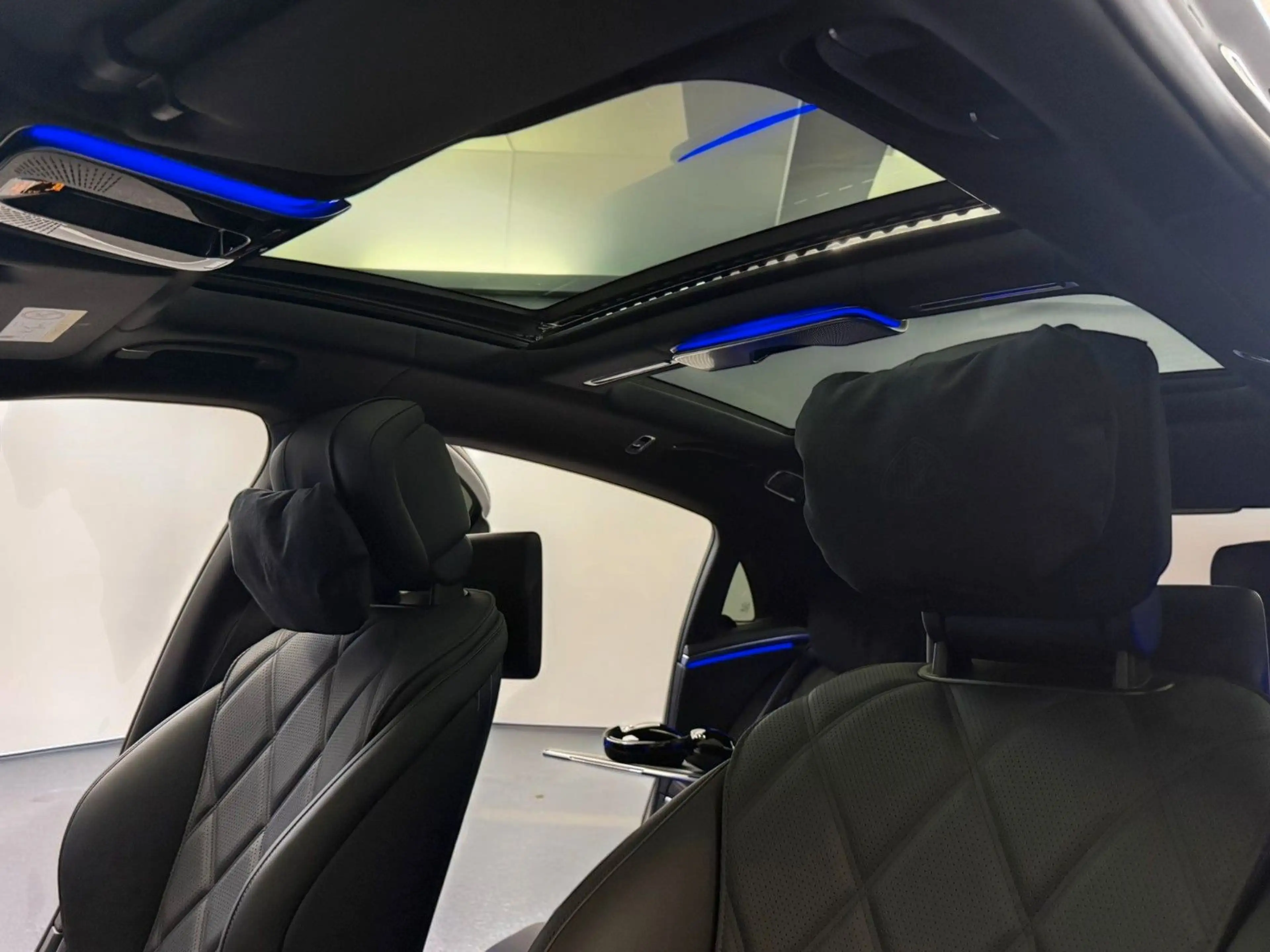 Mercedes-Benz S 680 MAYBACH*NIGHT SERIES*2026*HIGH END INTERIE — photo 15