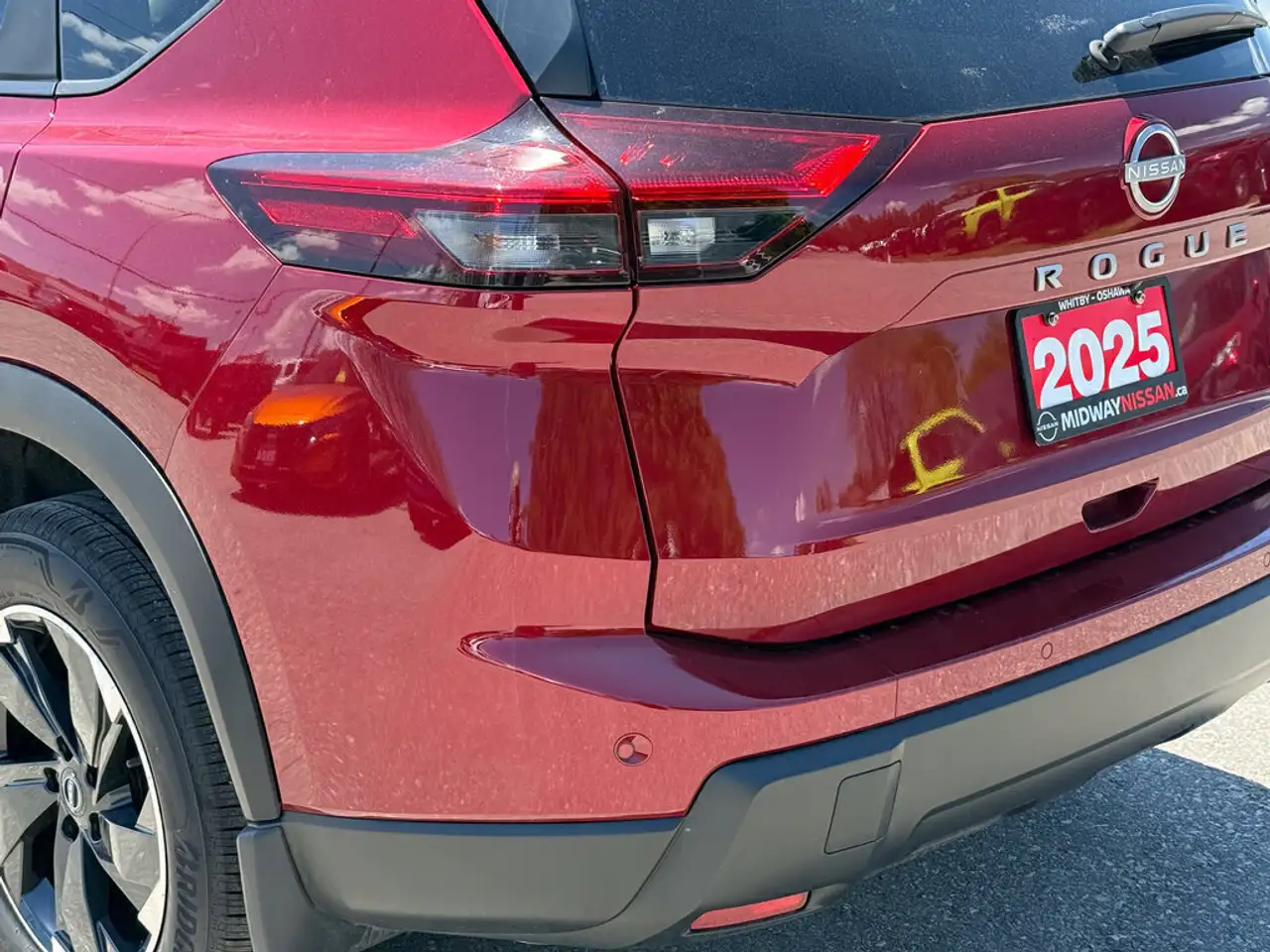 Nissan Rogue снимка Nissan Rogue
