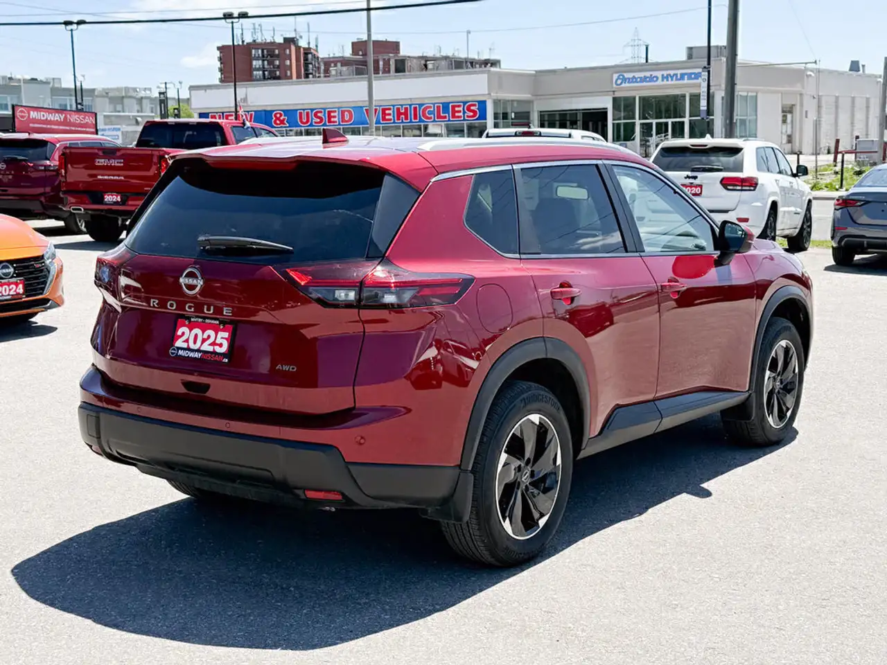 Nissan Rogue снимка Nissan Rogue