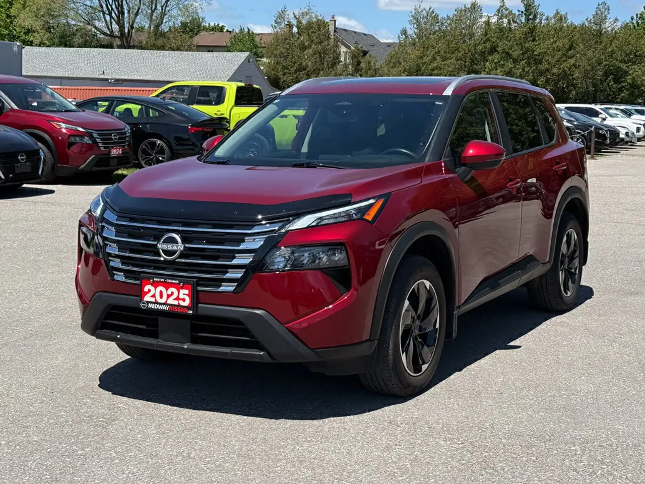 Nissan Rogue снимка Nissan Rogue