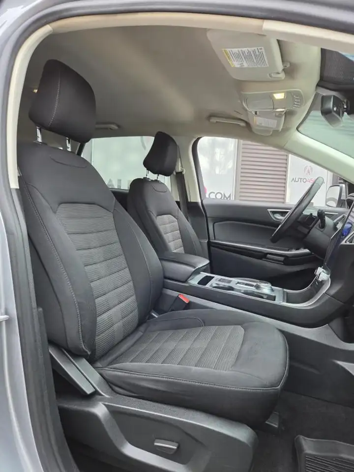 Ford Edge photo Ford Edge