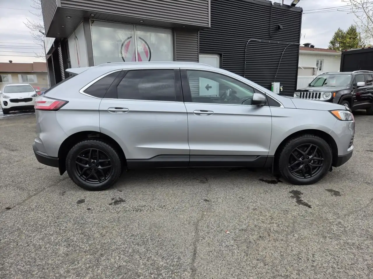 Ford Edge photo Ford Edge