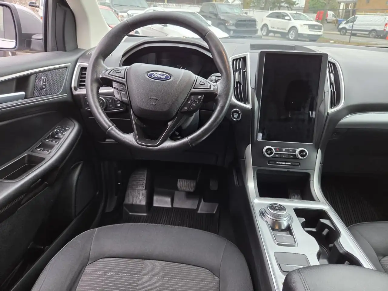Ford Edge photo Ford Edge