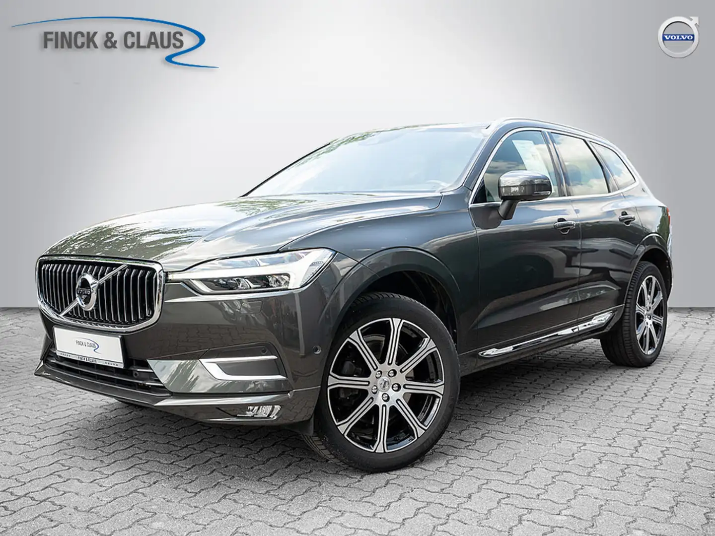 Volvo XC60 B5 AWD Inscription Grijs - 1