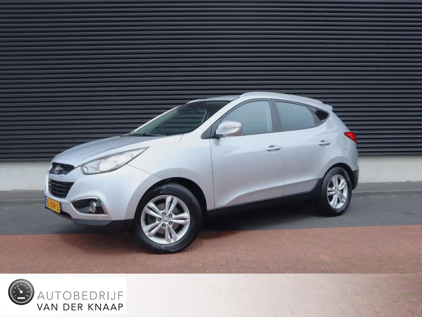 Hyundai iX35 2.0i Business Edition | Clima | Cruise | Navi Full Šedá - 1