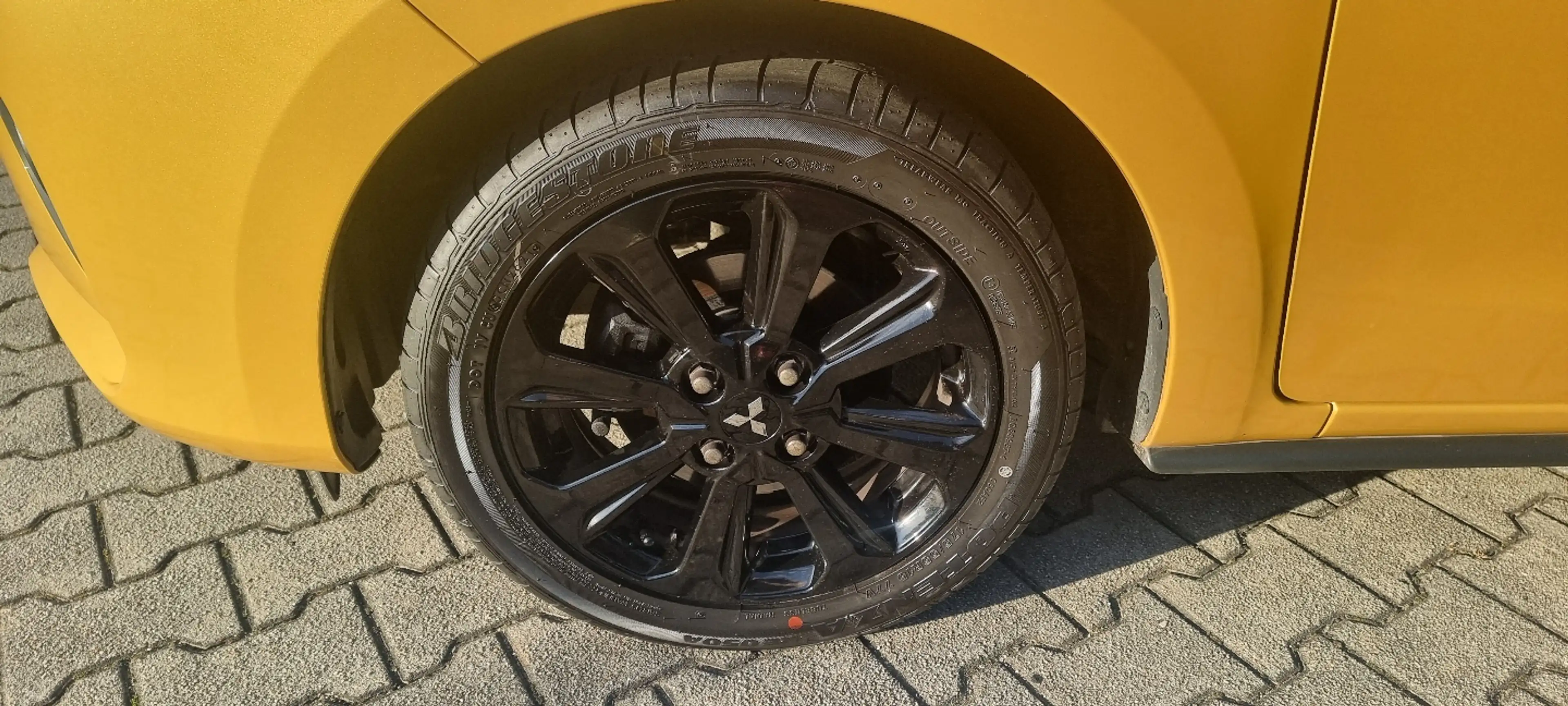 Mitsubishi Space Star Select+ Black1.2 MIVEC ClearTec CVT — photo 13