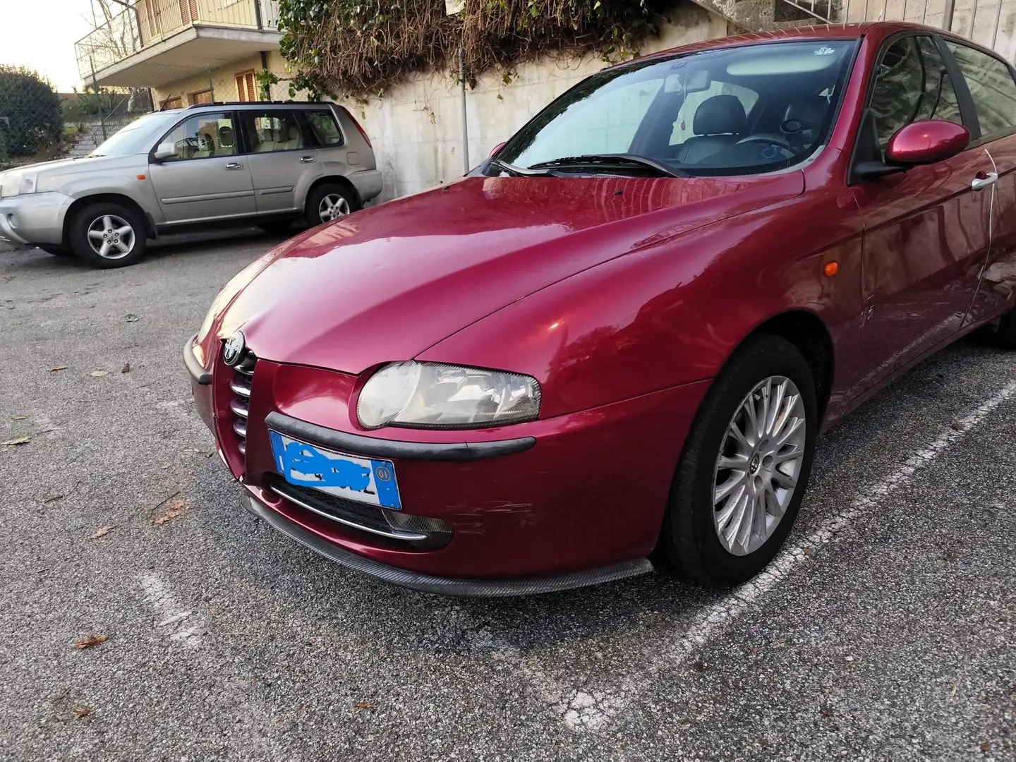 Alfa Romeo 147 147 I 2000 5p 1.6 ts Distinctive 120cv Rojo - 2
