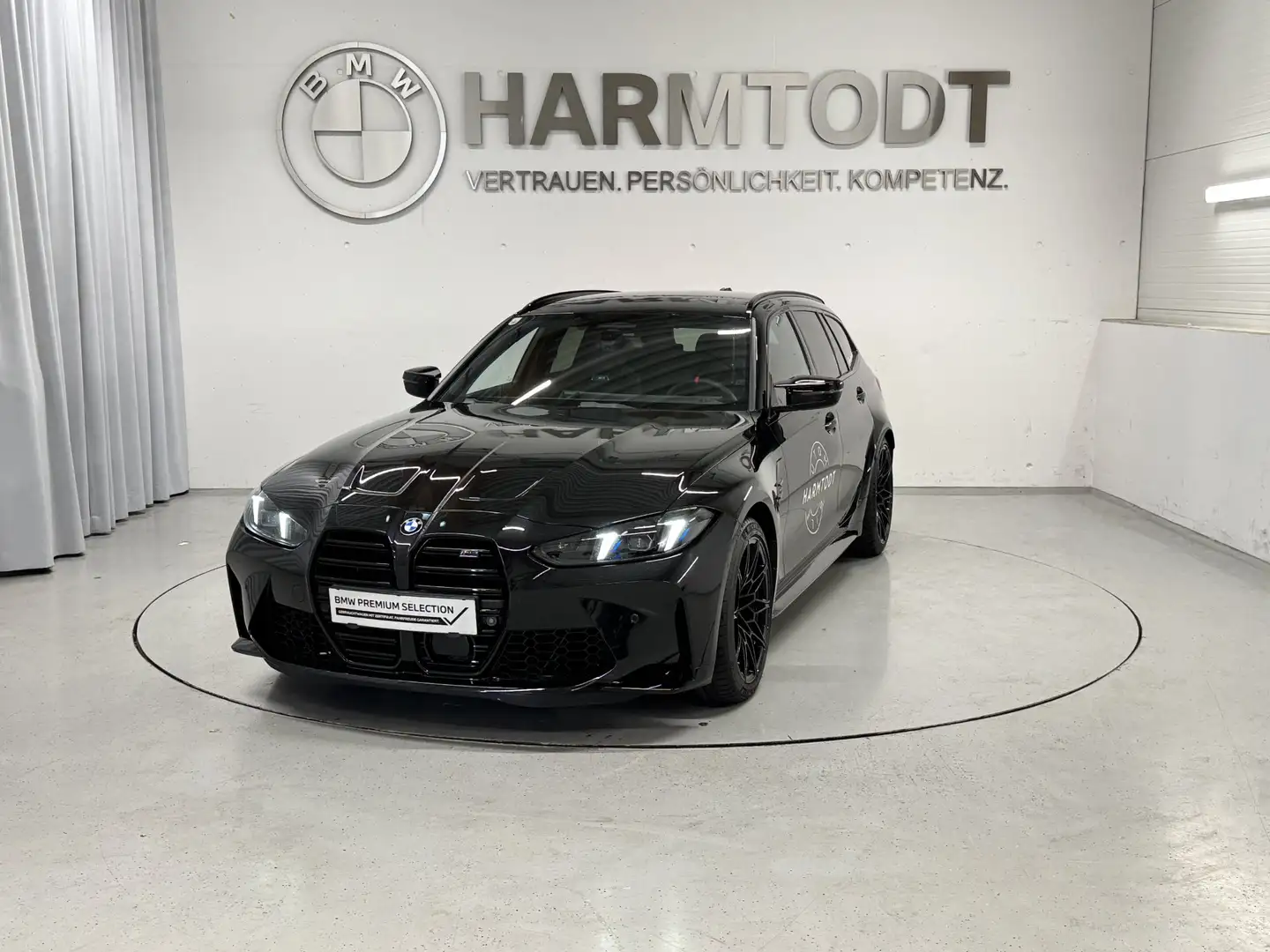 BMW M3 Competition M xDrive Schwarz - 2