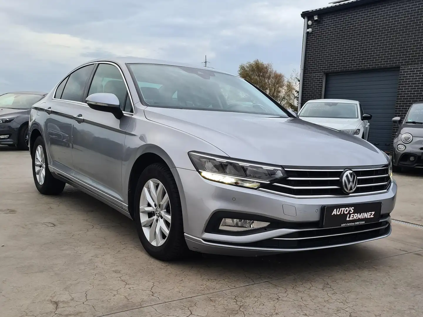 Volkswagen Passat Passat 1.5 TSI OPF Business Gris - 2