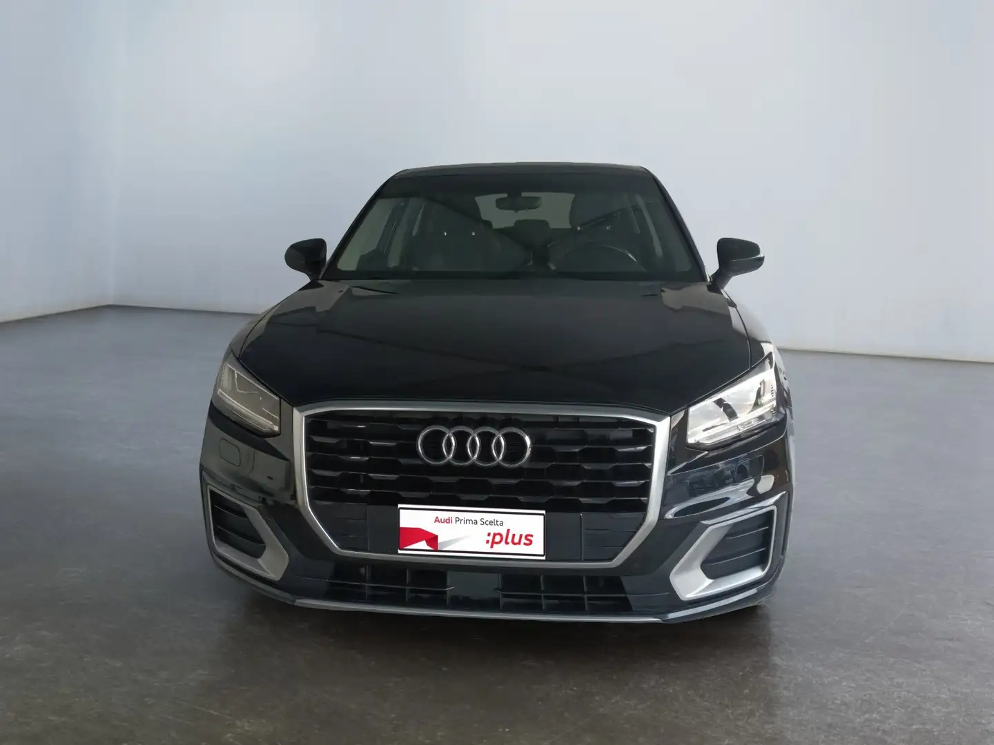Audi Q2 30 TDI S tronic Admired Schwarz - 1