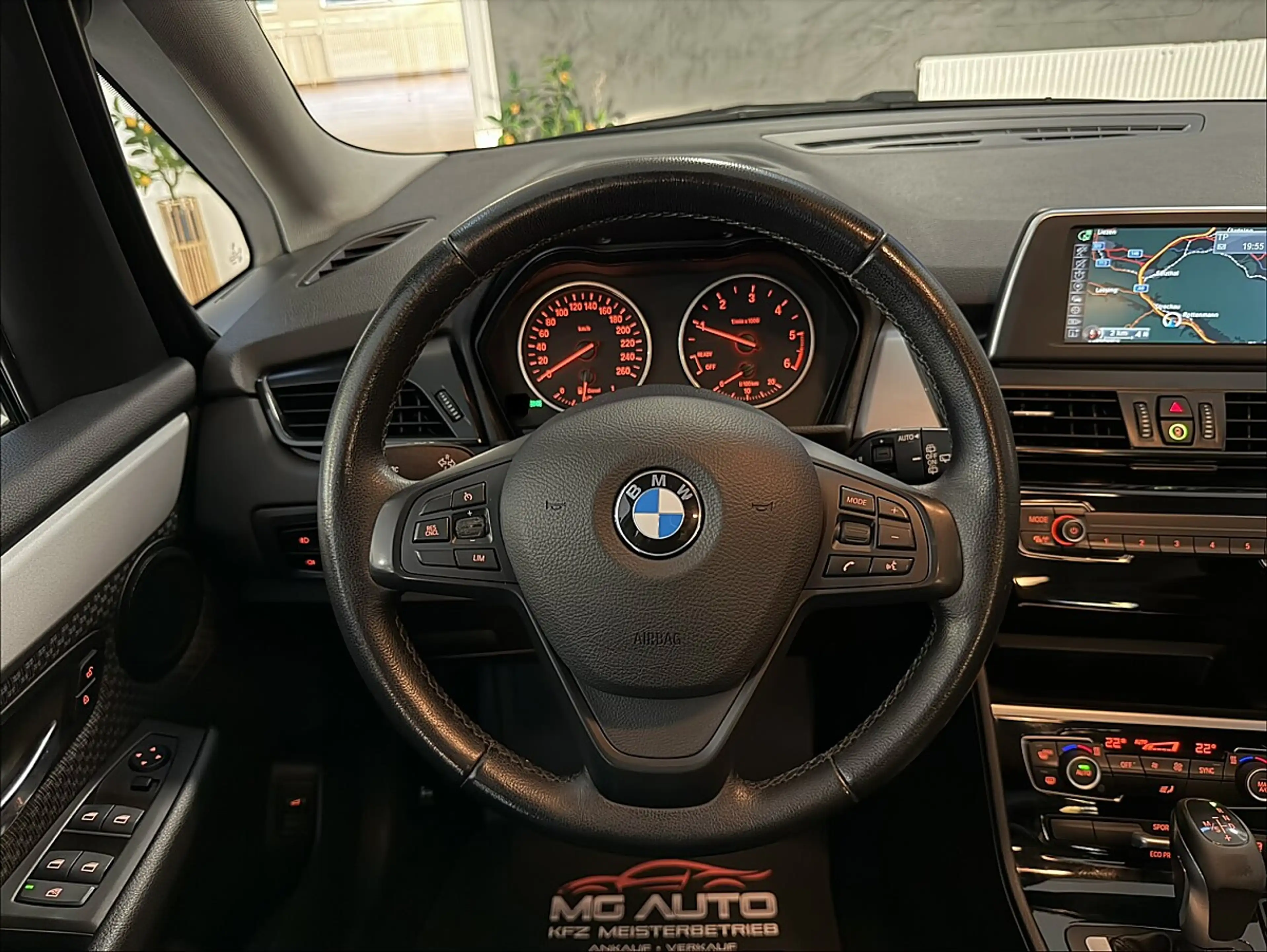 BMW 216 d Gran Tourer Advantage Aut. — photo 13