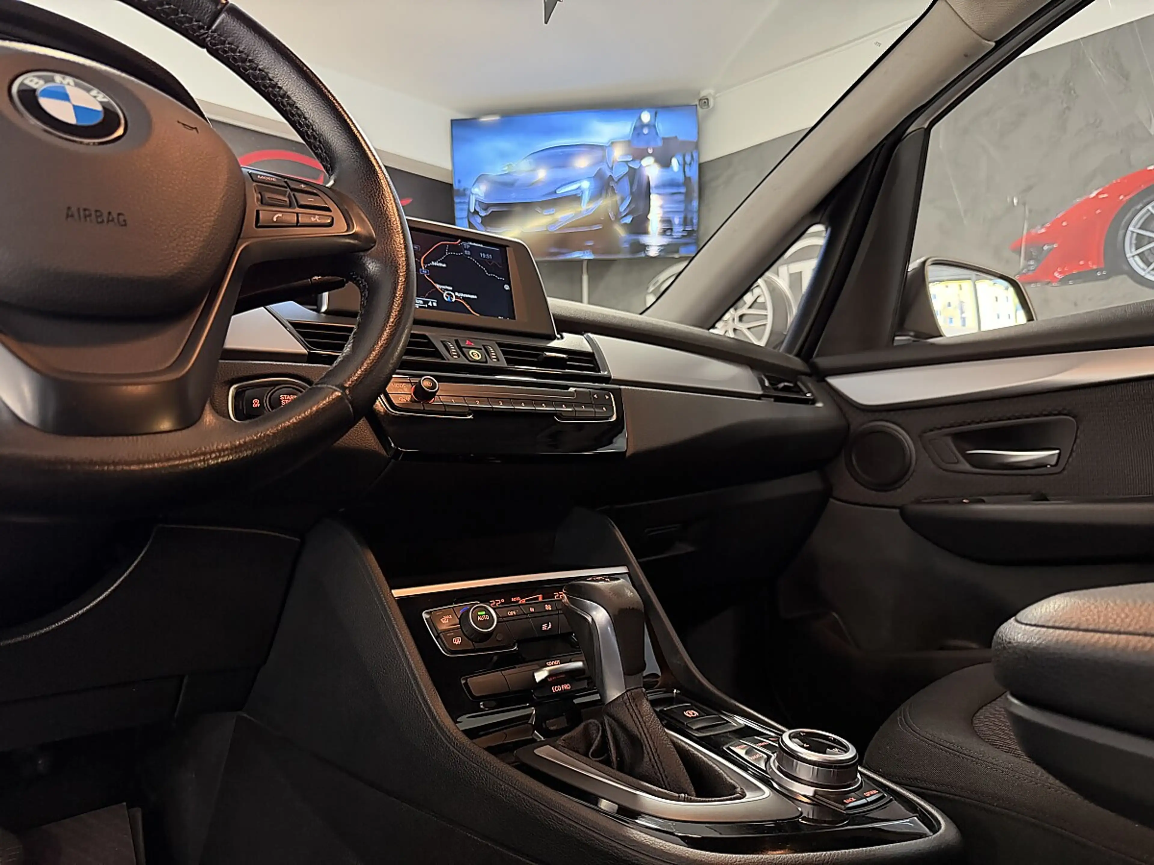 BMW 216 d Gran Tourer Advantage Aut. — photo 11