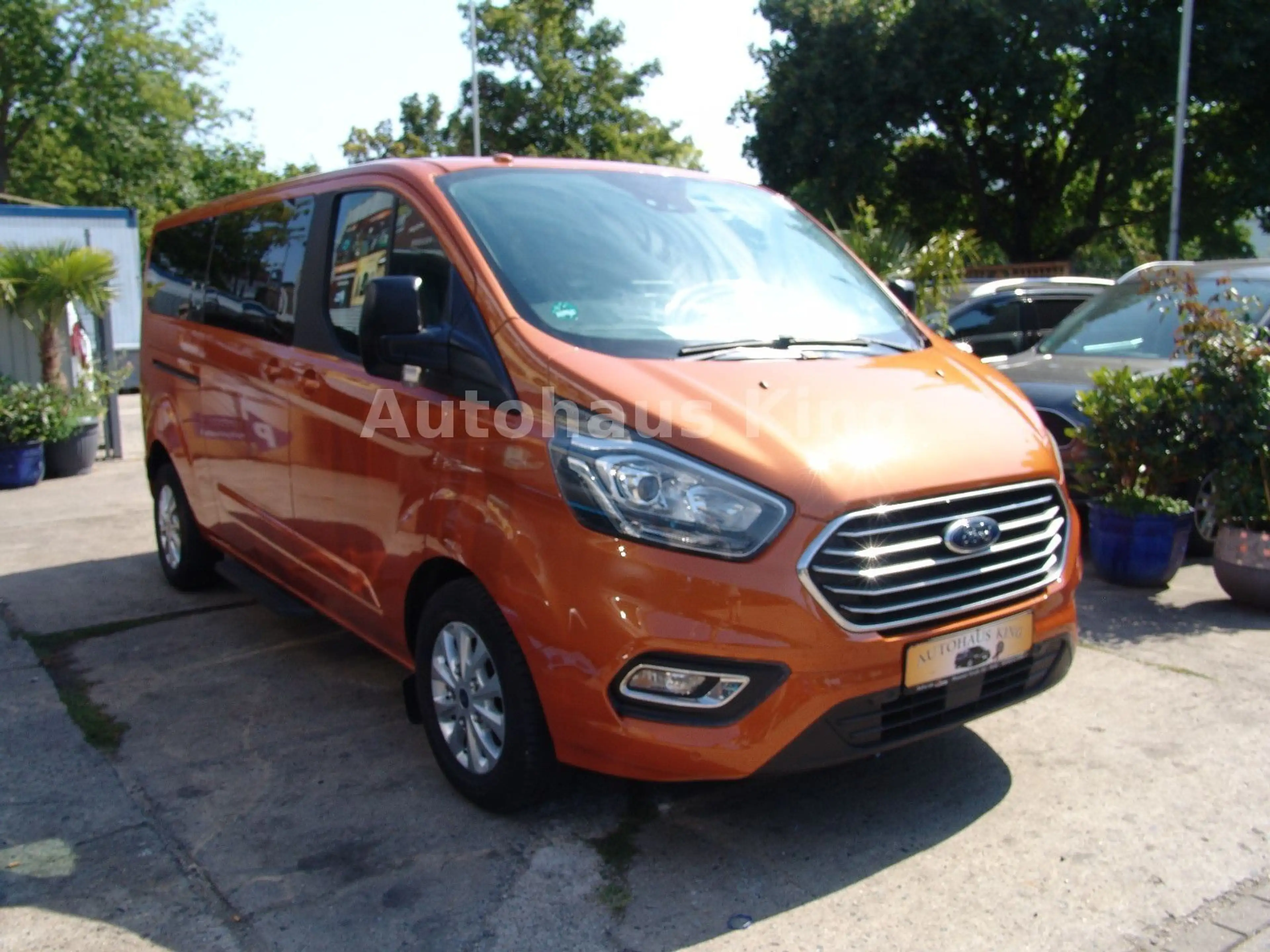Ford Tourneo Custom Titanium X L2-Optik/Leder/9Si/NAV — photo 6