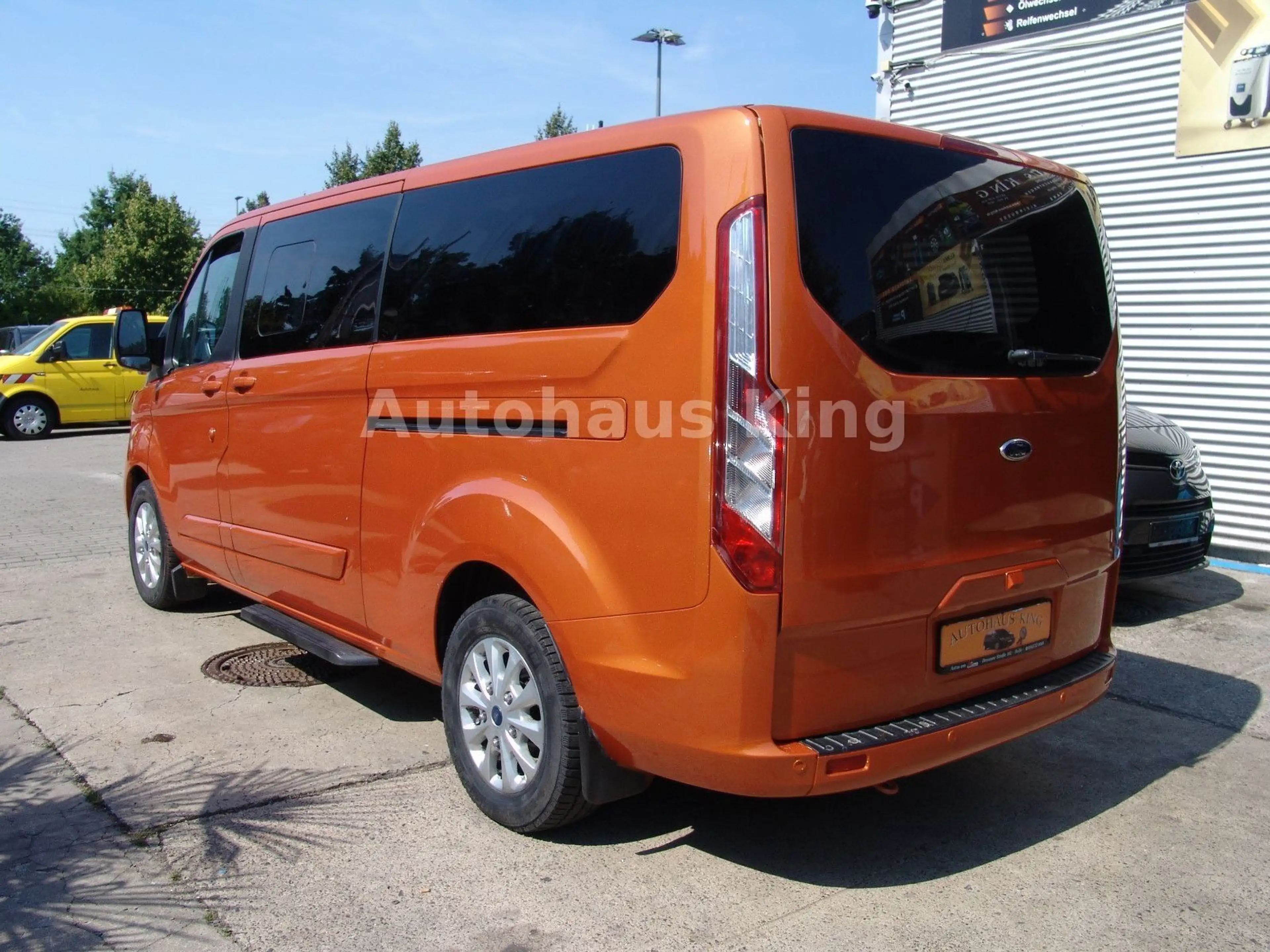 Ford Tourneo Custom Titanium X L2-Optik/Leder/9Si/NAV — photo 12
