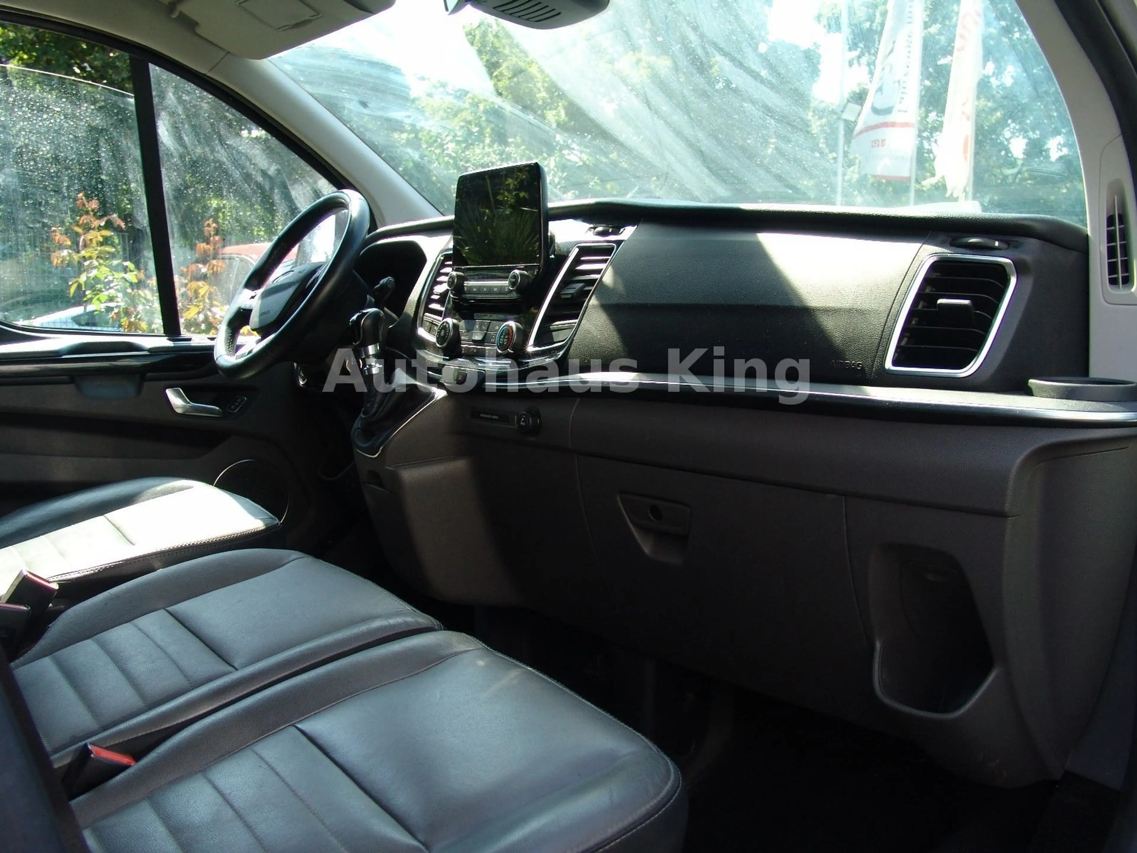 Ford Tourneo Custom Titanium X L2-Optik/Leder/9Si/NAV — photo 14