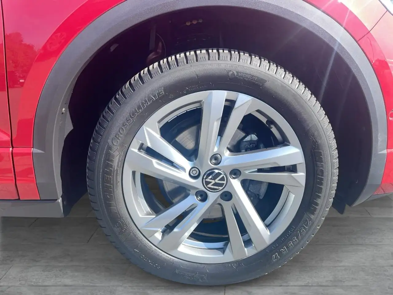 Volkswagen T-Roc Cabrio R-Line 1.5 TSI LEDER+NAV 7