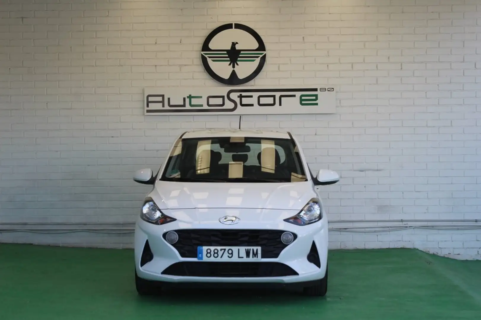 Hyundai i10 1.0 MPI Klass Blanco - 2