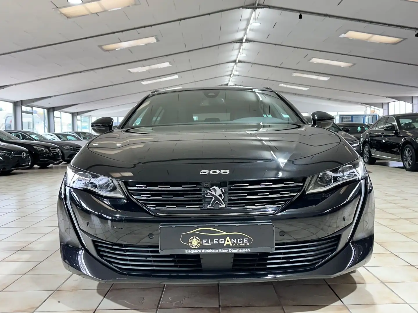 Peugeot 508 SW Allure Pack Чёрный - 2