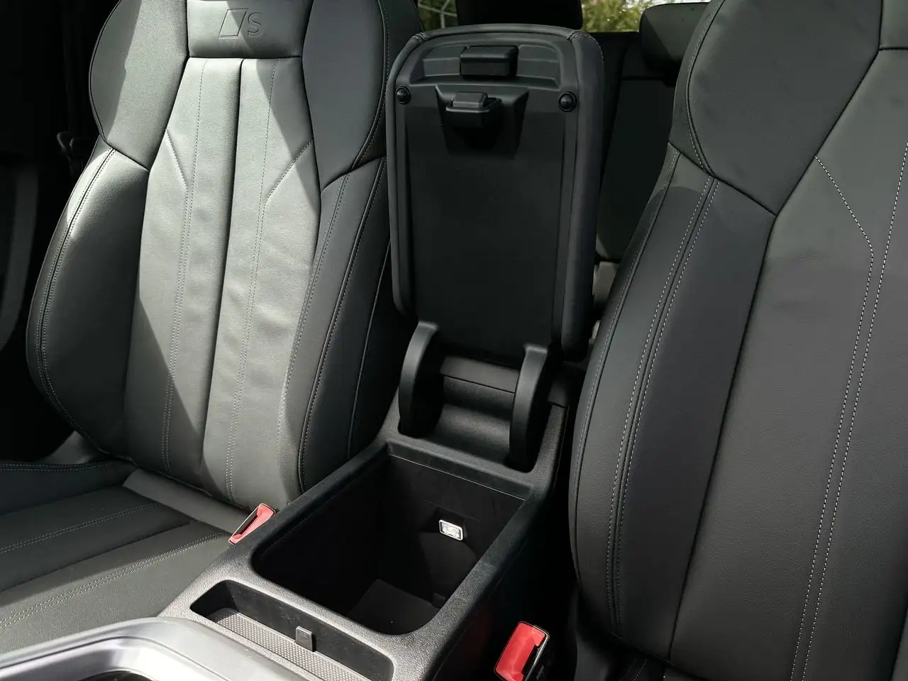 Audi Q5 снимка Audi Q5