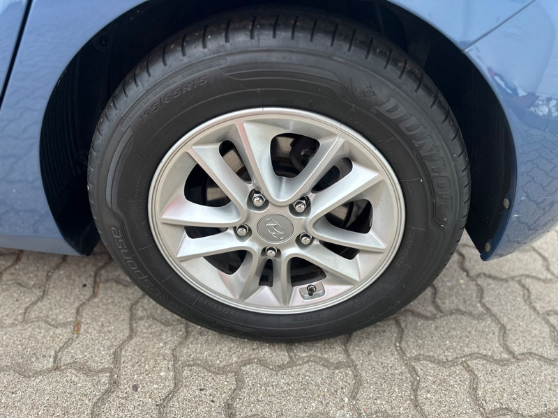 Hyundai i30 1.4 blue Trend/NAVI/KLIMA/PDC/LMF/KAM — photo 8