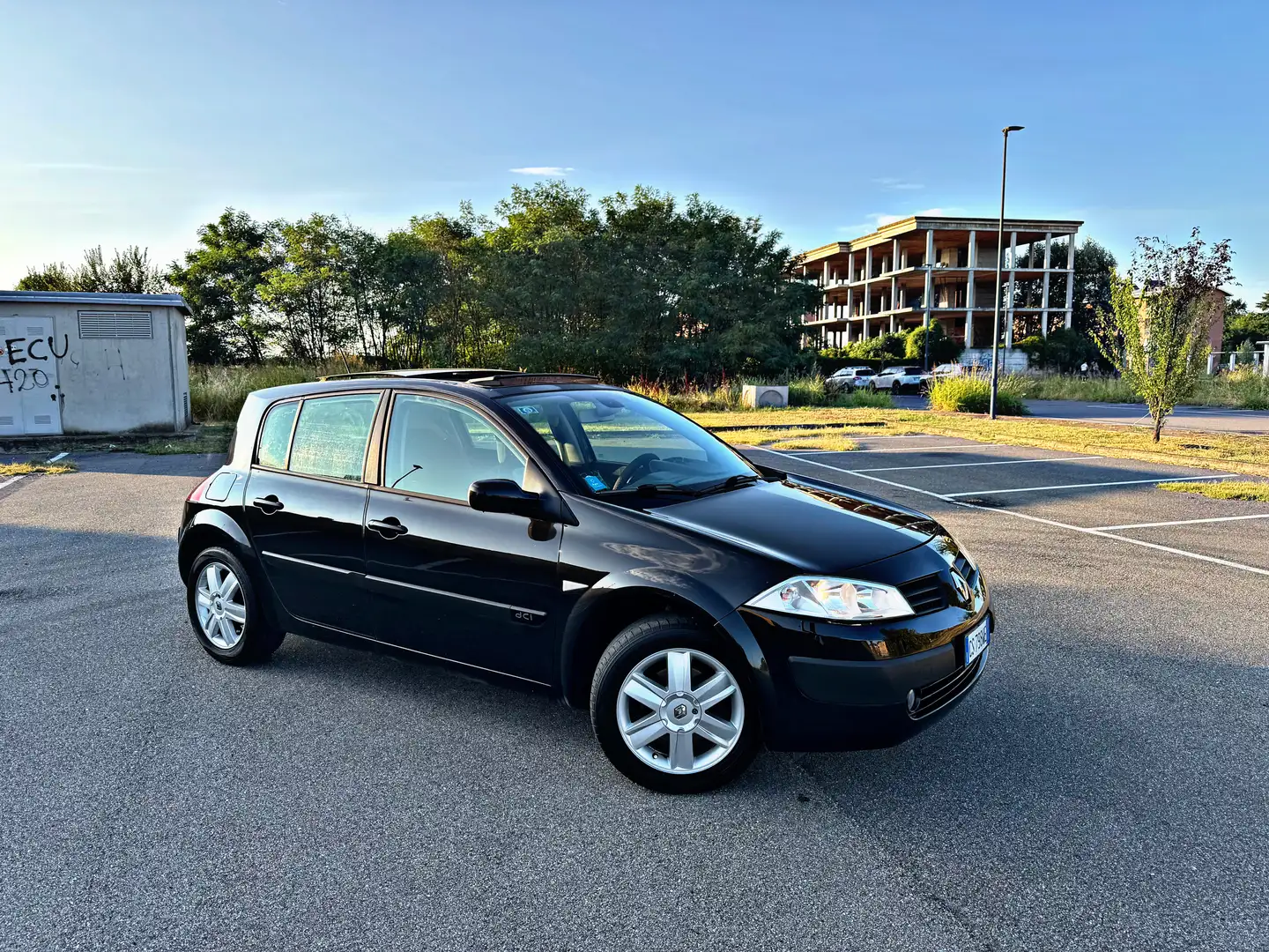 Renault Megane Megane 5p 1.5 dci Confort Dynamique 105cv Nero - 1