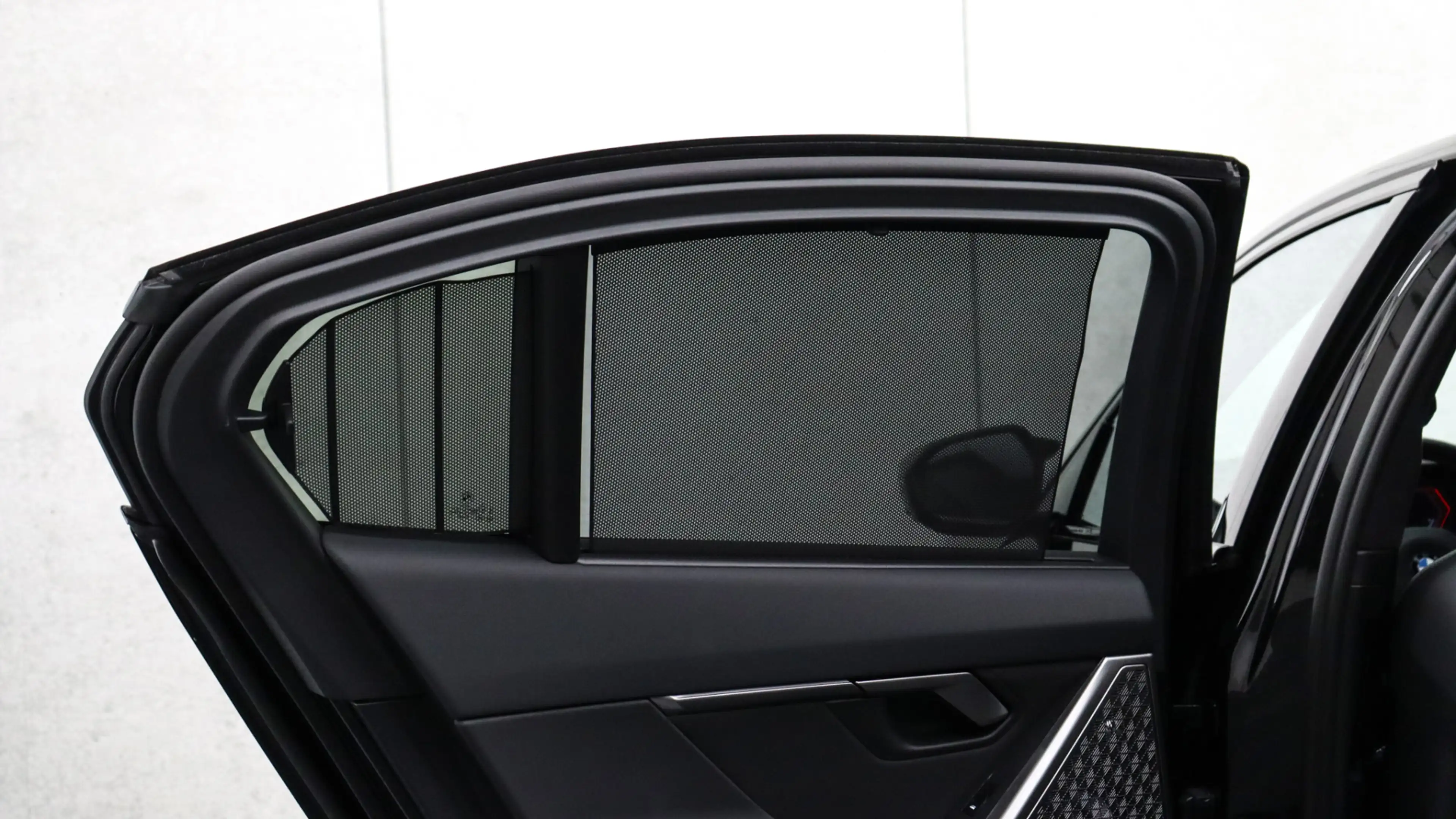 BMW M5 Sedan | Ultimate Package | M Drivers Package | Bow — photo 48
