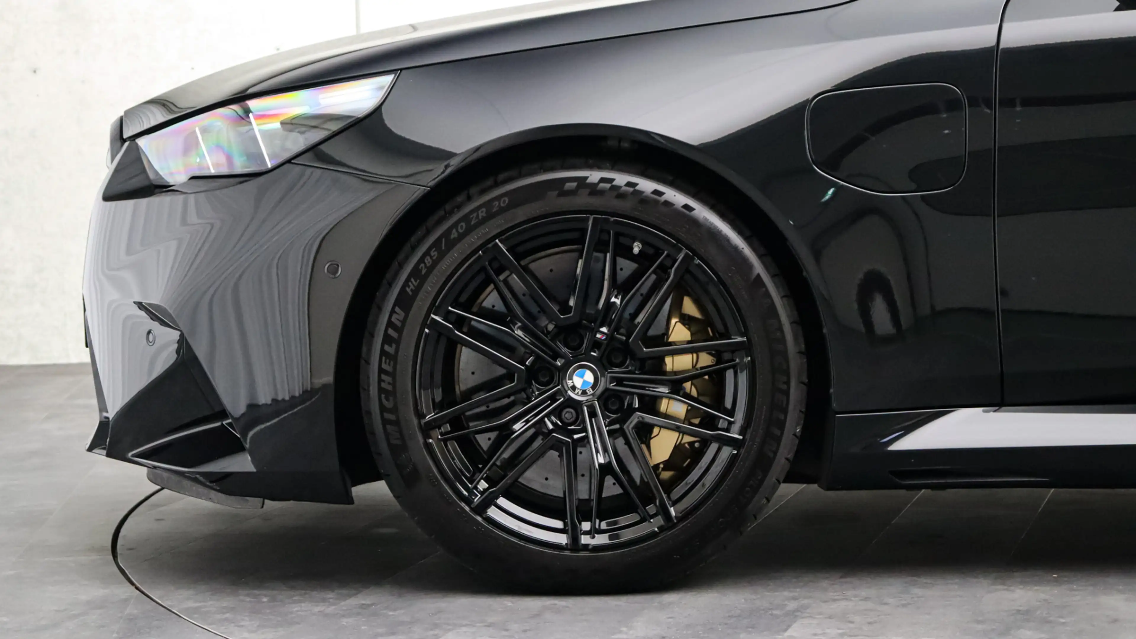 BMW M5 Sedan | Ultimate Package | M Drivers Package | Bow — photo 6