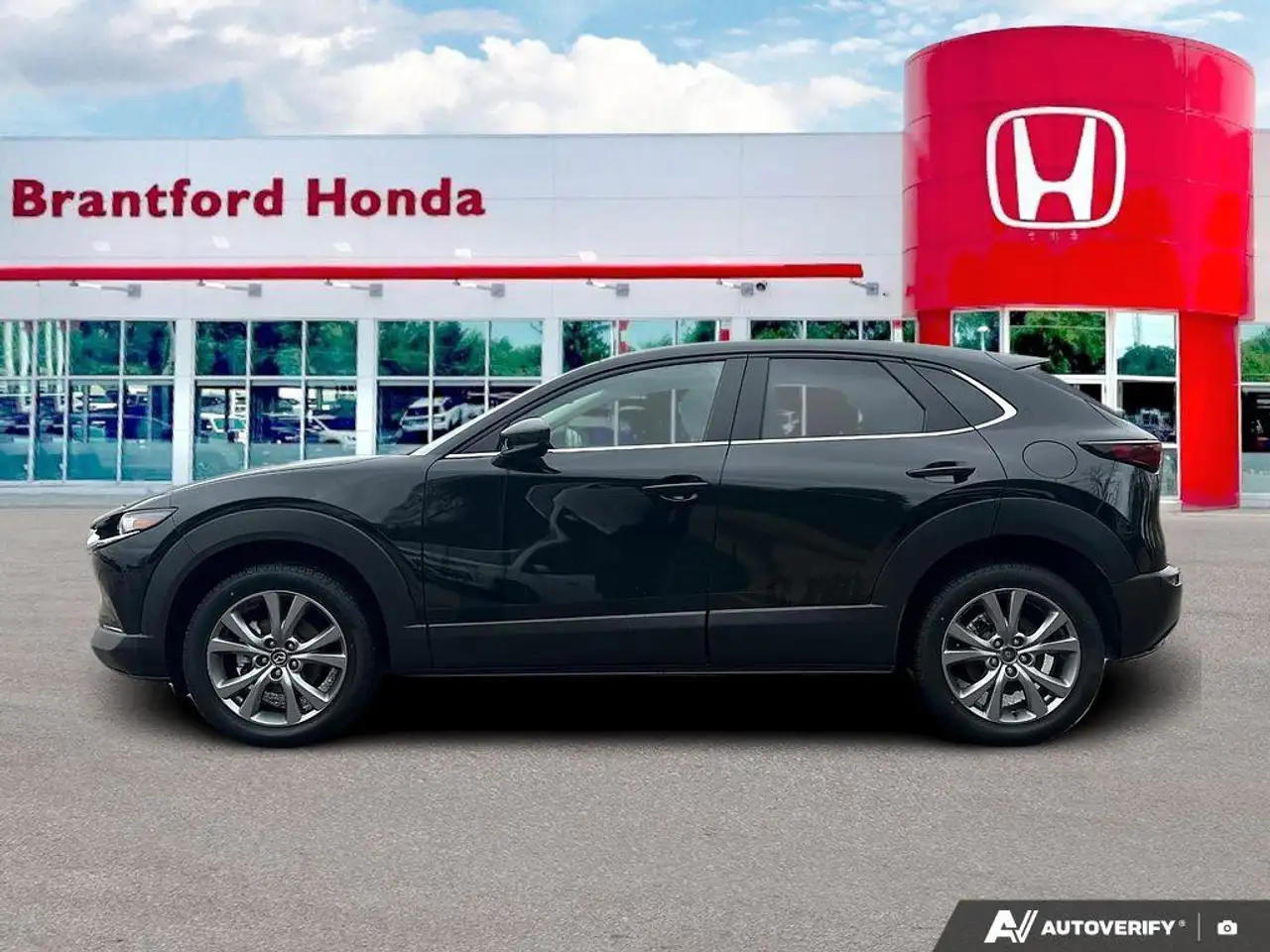 Mazda CX-30 снимка Mazda CX-30