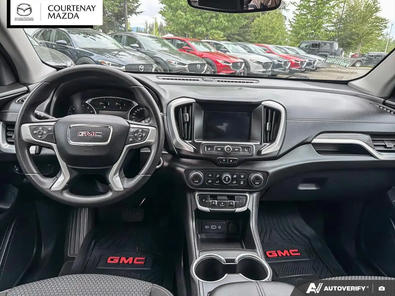 GMC Terrain снимка GMC Terrain
