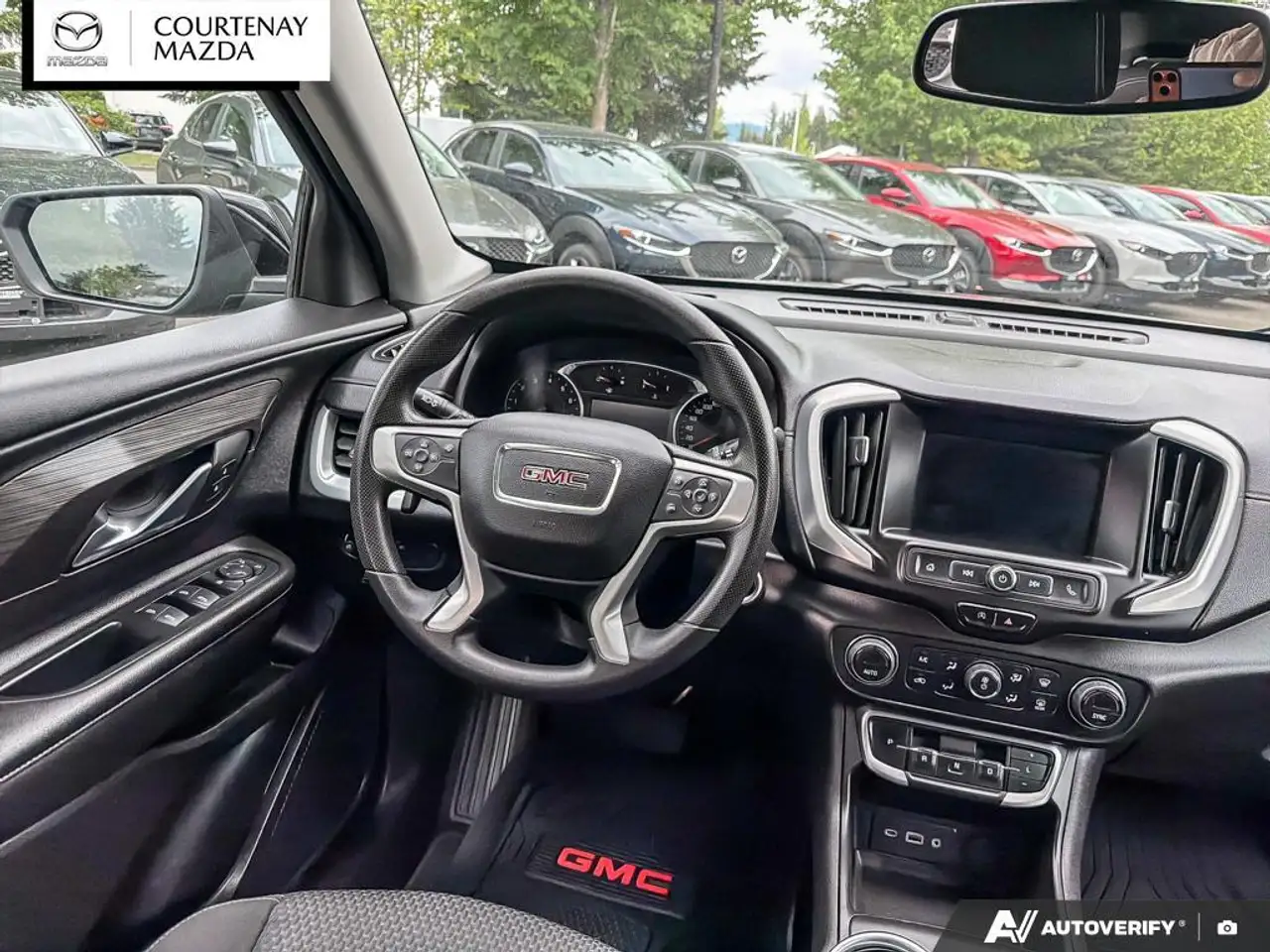 GMC Terrain снимка GMC Terrain